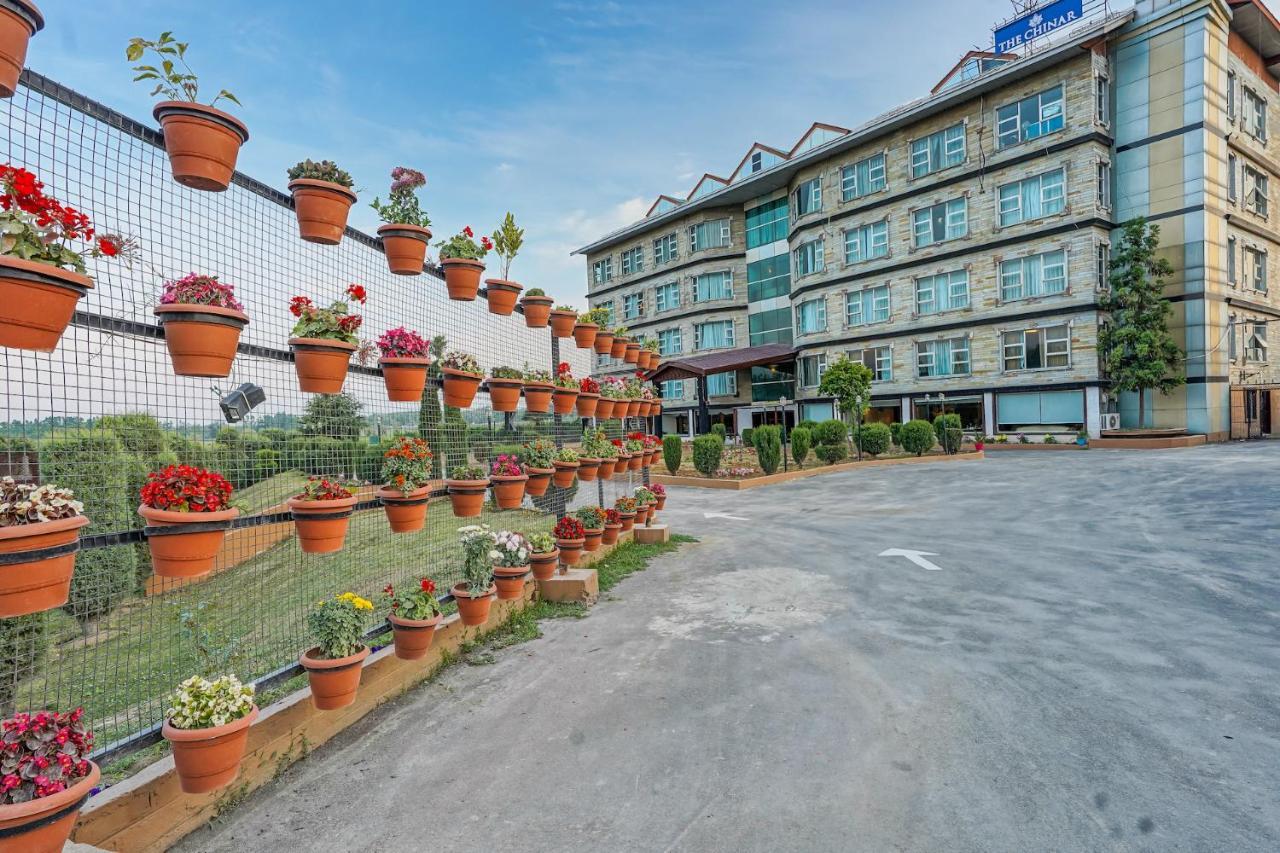 Hotel The Chinar Srinagar Exteriér fotografie